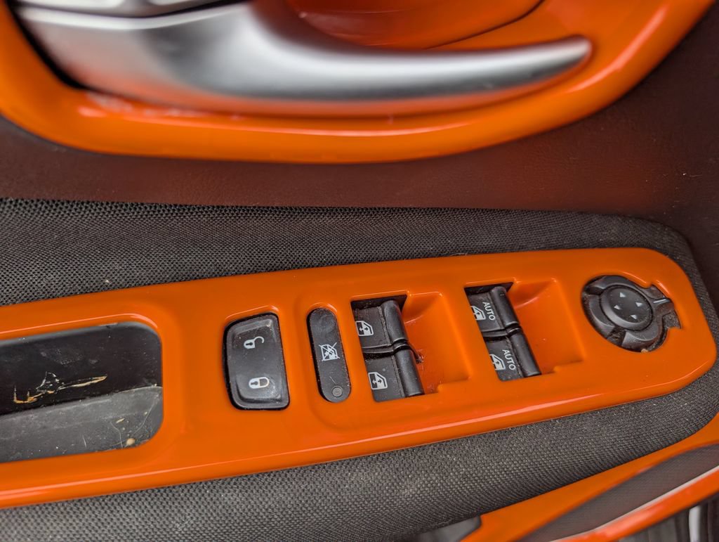 Used 2020 Jeep Renegade Latitude FWD image 10