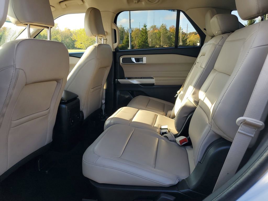 Certified 2023 Ford Explorer XLT w/ Equipment Group 202A image 24