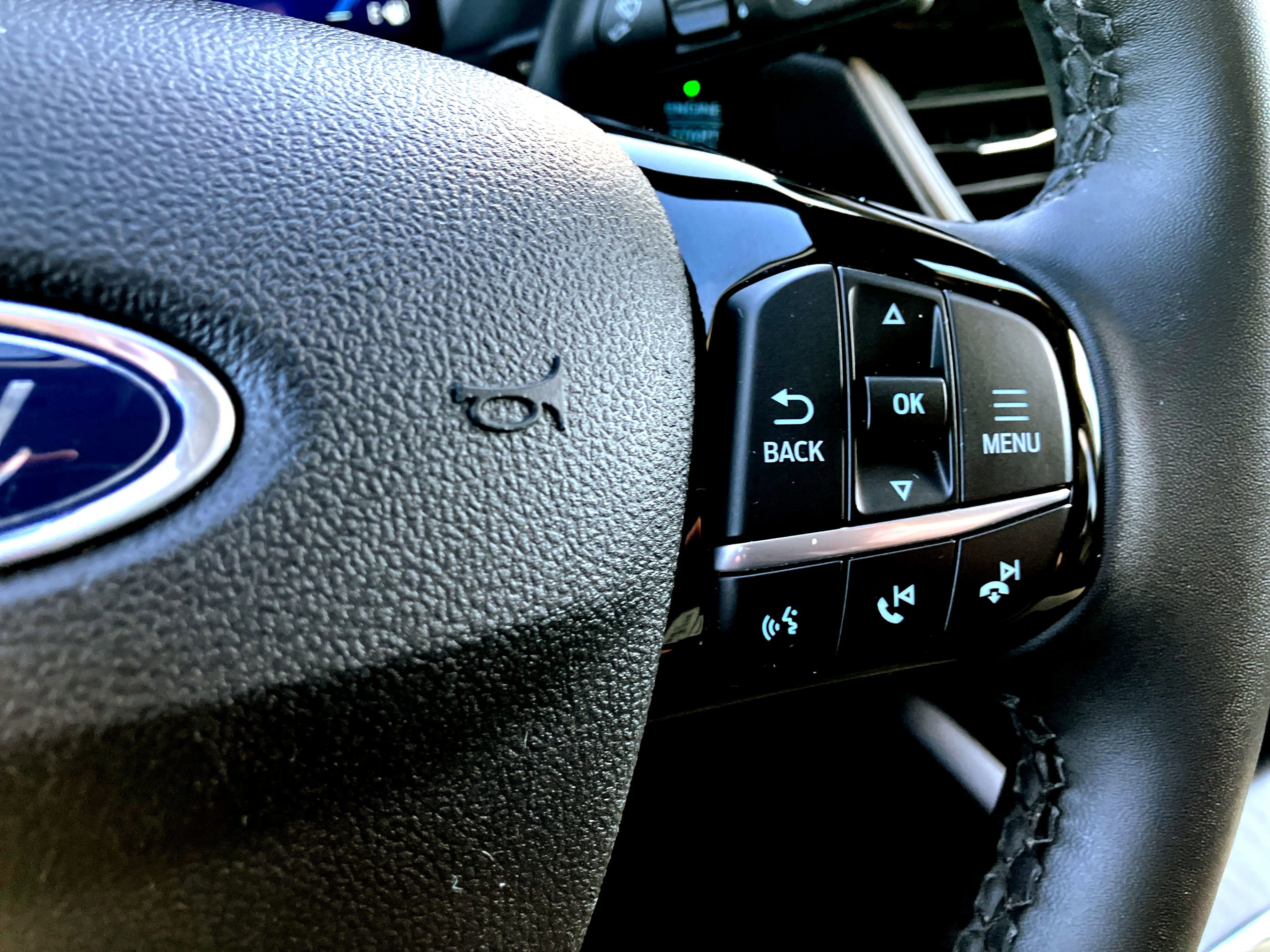 Certified 2022 Ford Escape SEL w/ Technology Package image 35