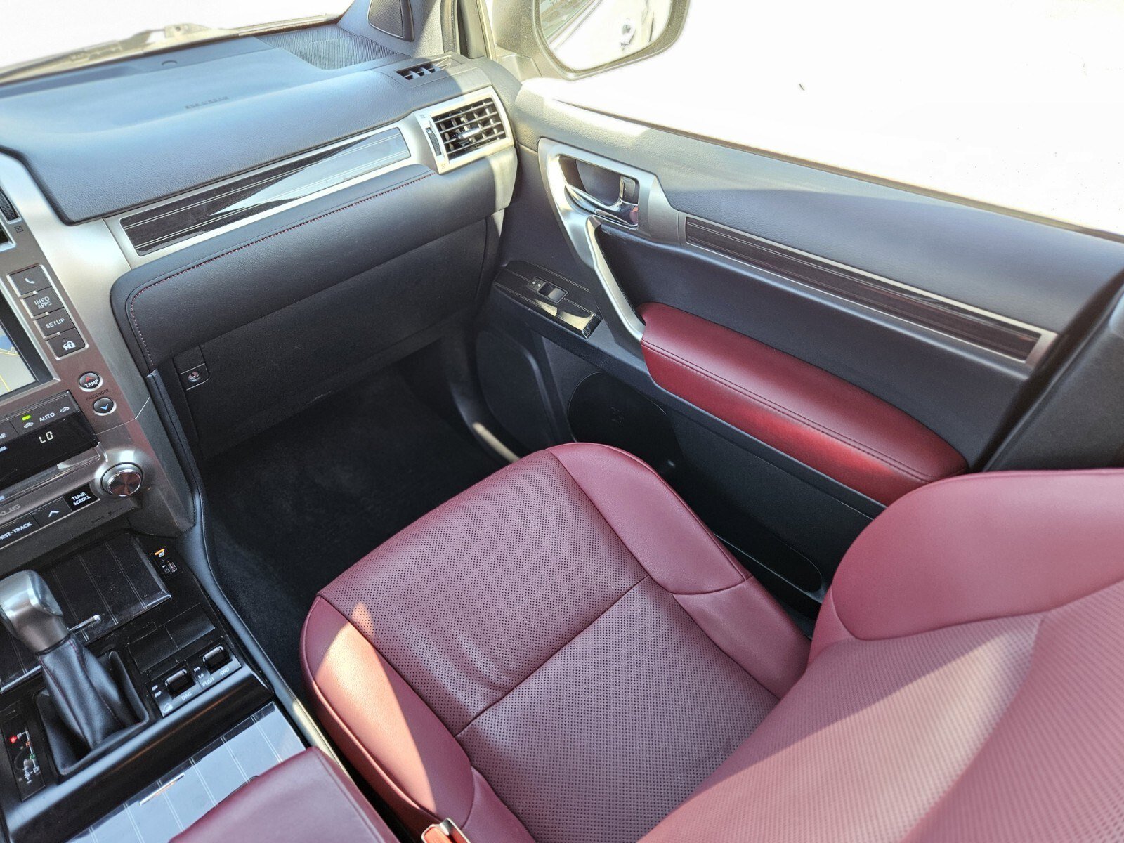 Used 2021 Lexus GX 460 Premium image 16