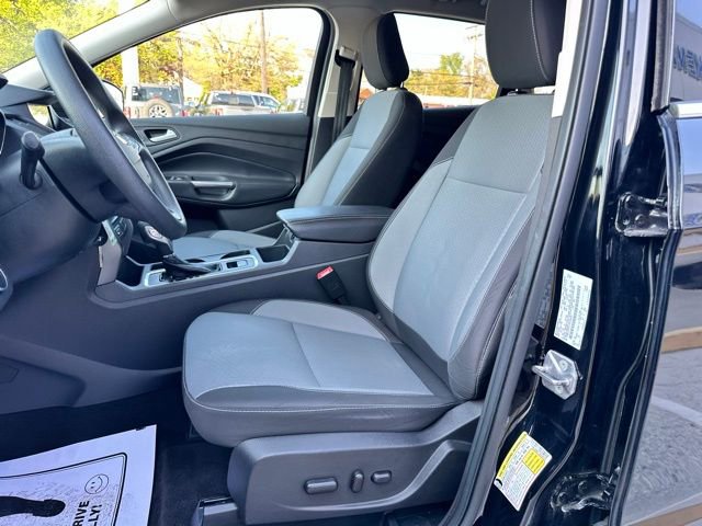 Certified 2018 Ford Escape SE w/ SE Sync 3 Package FWD image 36