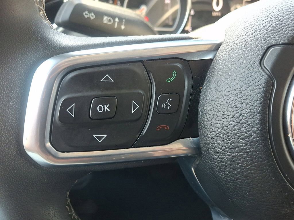 Used 2023 Jeep Gladiator Overland AWD/4WD image 22