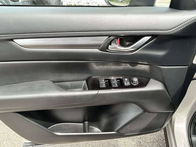 Used 2025 MAZDA CX-5 AWD 2.5 S w/ Preferred Package image 16