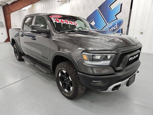 Used 2024 RAM 1500 Rebel w/ Rebel Level 1 Equipment Group AWD/4WD image 4