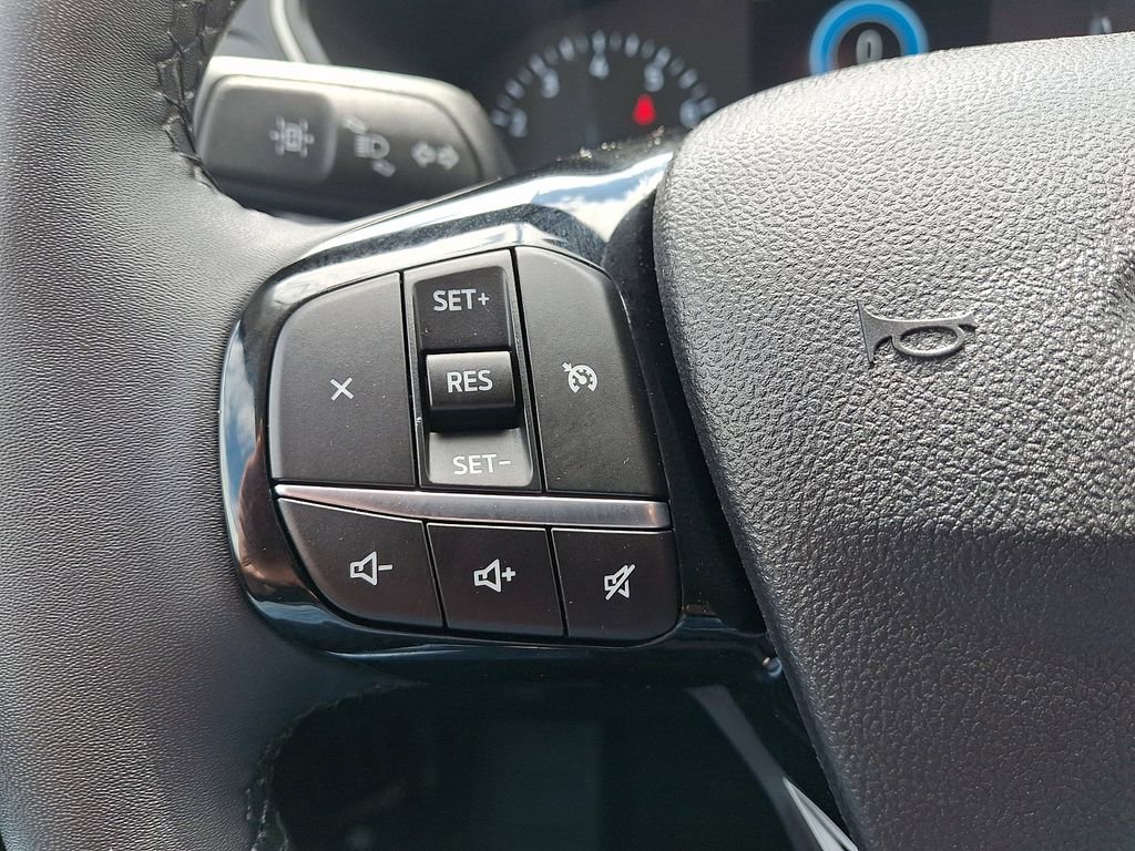 Certified 2022 Ford Escape SE w/ SE Sport Appearance Package AWD/4WD image 22