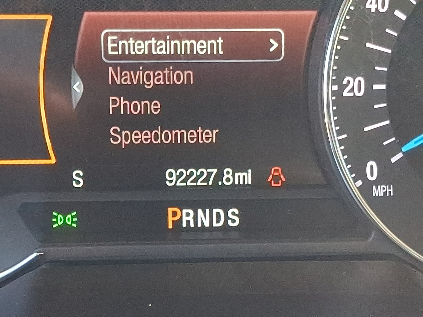 Certified 2018 Ford Explorer Platinum AWD/4WD image 23