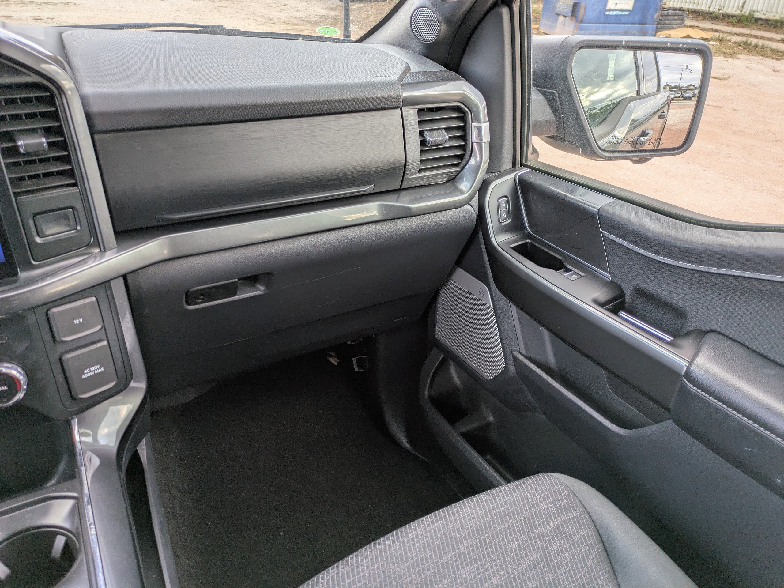 Certified 2022 Ford F150 XLT w/ Equipment Group 302A High image 16