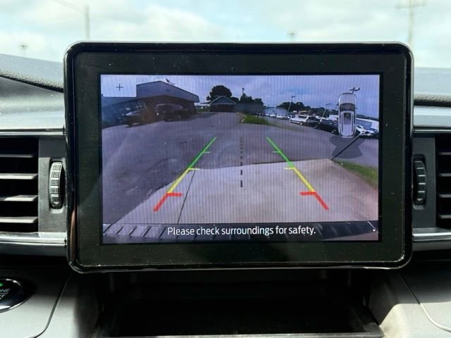 Certified 2021 Ford Explorer XLT w/ Equipment Group 202A AWD/4WD image 28