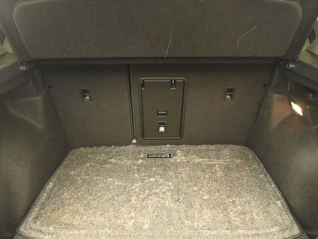 Used 2022 Volkswagen Taos SE image 19