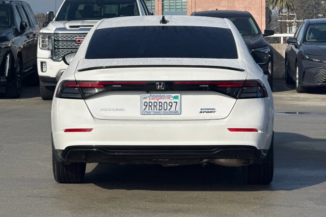 Used 2025 Honda Accord Sport image 4