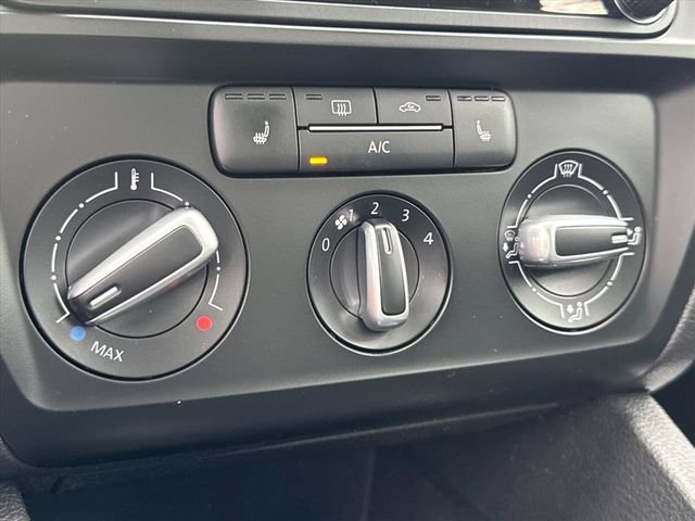 Used 2017 Volkswagen Jetta SE FWD image 23