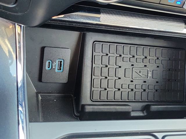 Certified 2023 Ford F150 Lariat w/ Equipment Group 502A High image 20