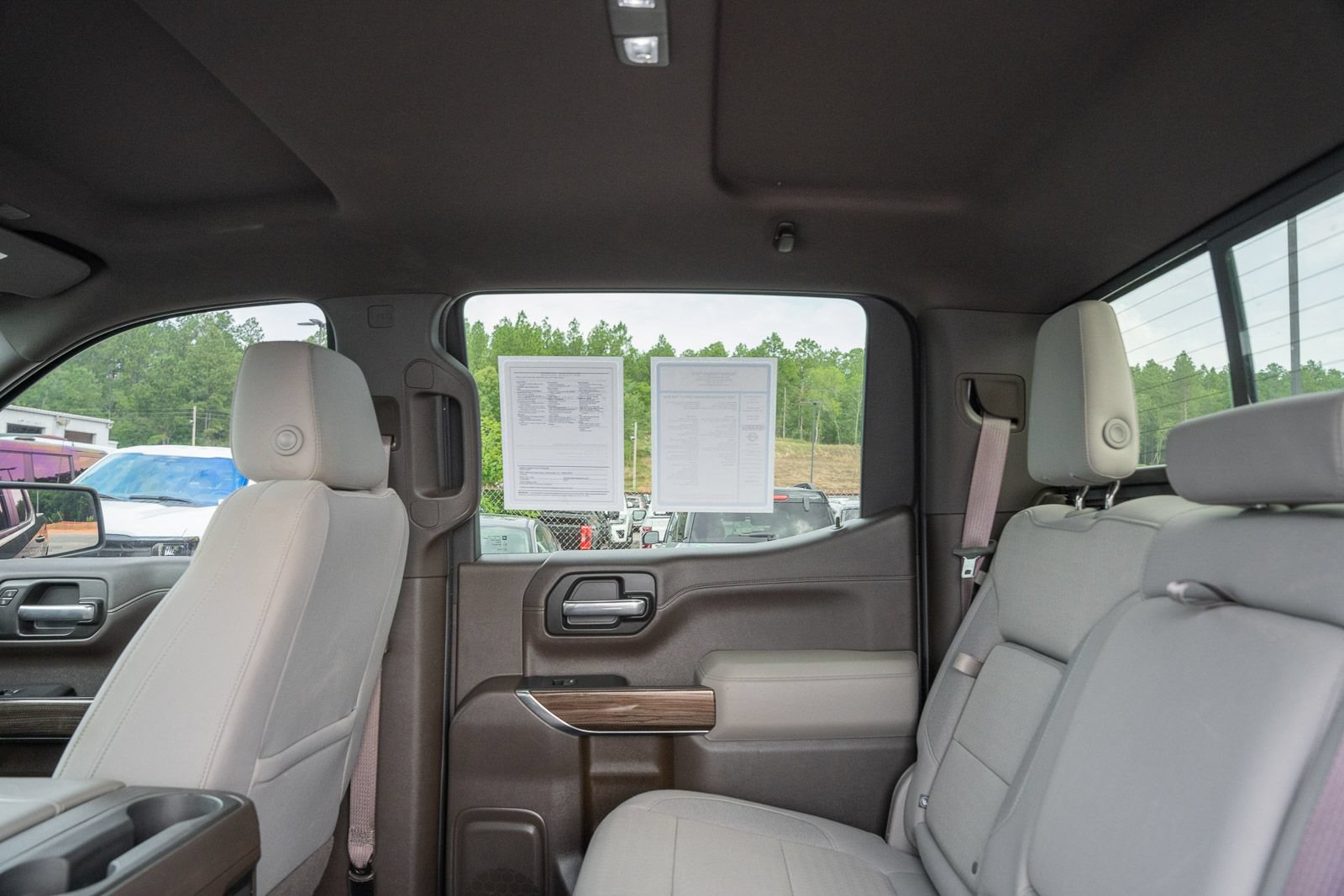 Used 2020 Chevrolet Silverado 1500 LT Trail Boss AWD/4WD image 18
