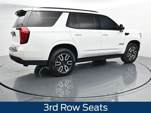 Used 2024 GMC Yukon AT4 w/ AT4 Premium Package AWD/4WD image 11