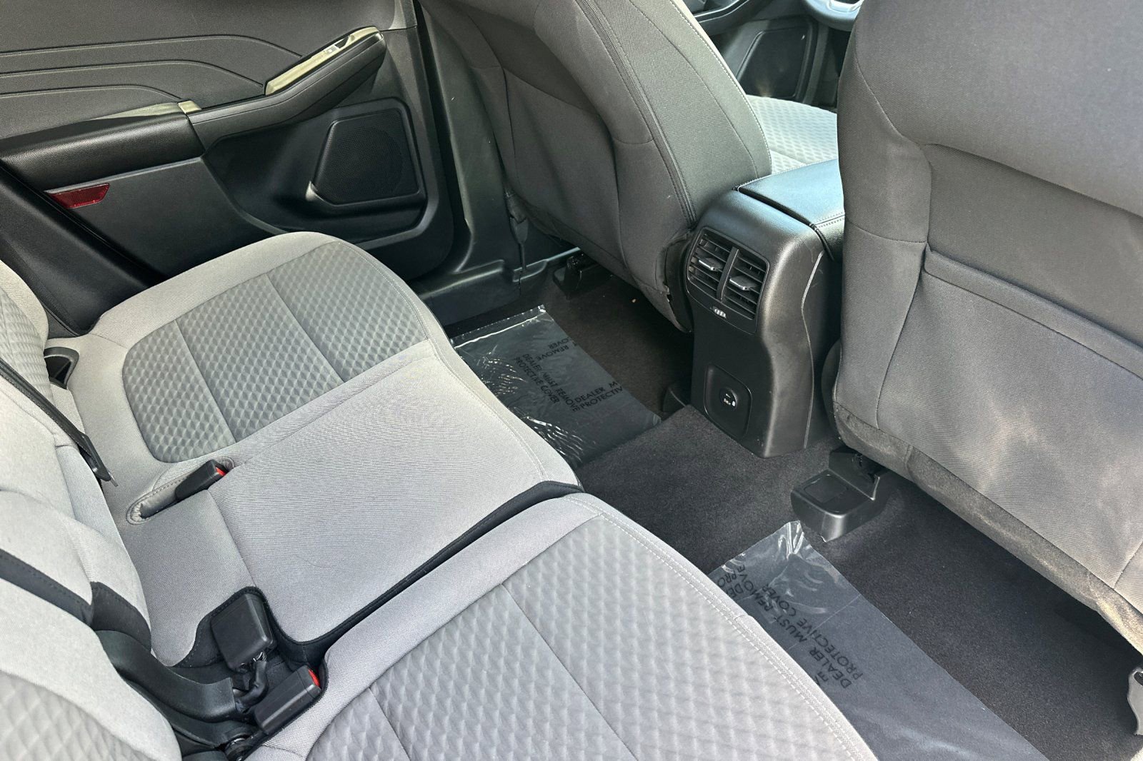 Certified 2022 Ford Escape SE w/ SE Sport Appearance Package FWD image 18