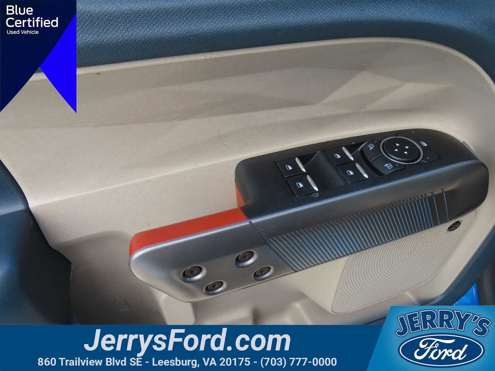 Certified 2025 Ford Maverick Lariat w/ 4K Tow Package image 13