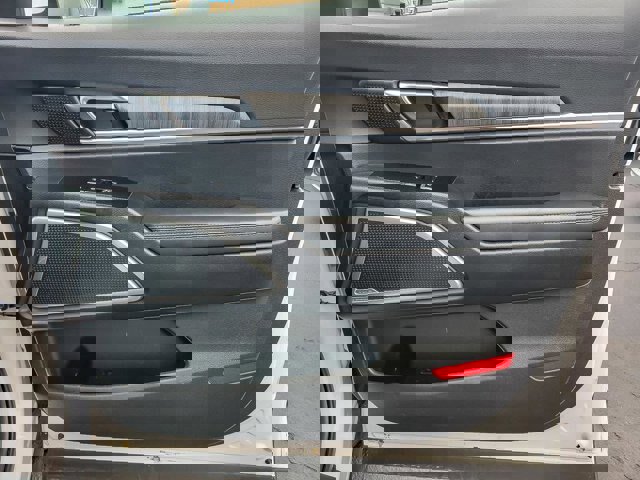 Used 2024 Kia Telluride EX w/ EX Captain's Chair Package image 29