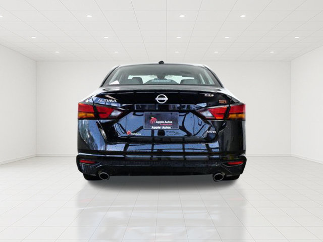 Used 2025 Nissan Altima 2.5 SR AWD/4WD image 5