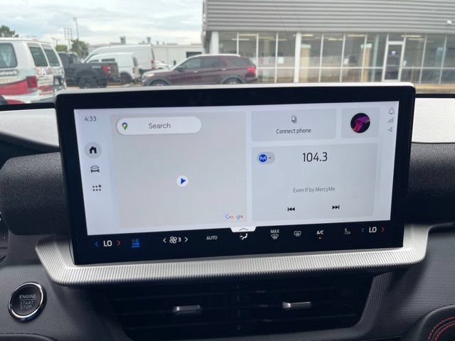Certified 2025 Ford Explorer ST RWD image 28