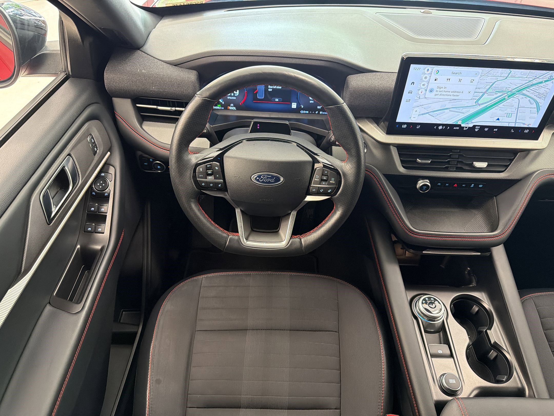 Certified 2025 Ford Explorer ST-Line w/ ST-Line Street Pack AWD/4WD image 27