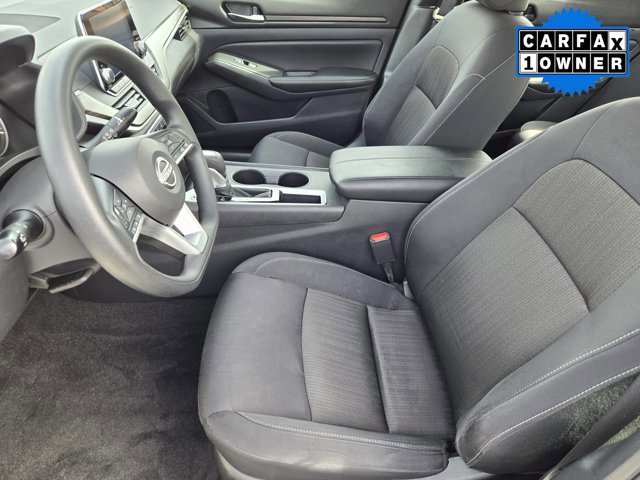 Used 2025 Nissan Altima 2.5 SV image 11