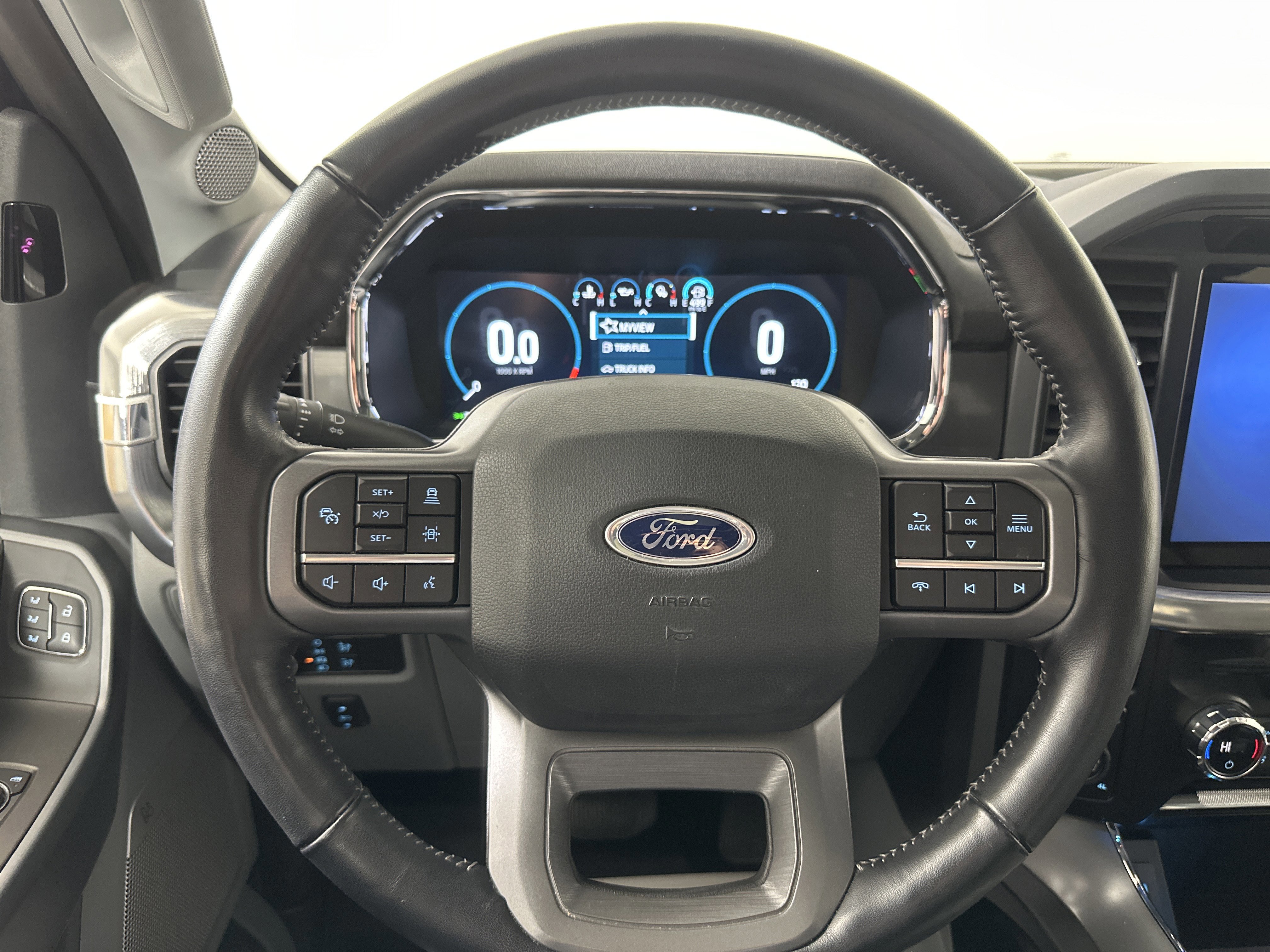 Certified 2021 Ford F150 Lariat w/ Equipment Group 502A High image 12