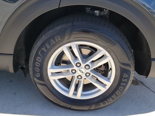 Certified 2023 Ford Explorer XLT w/ Equipment Group 202A AWD/4WD image 14