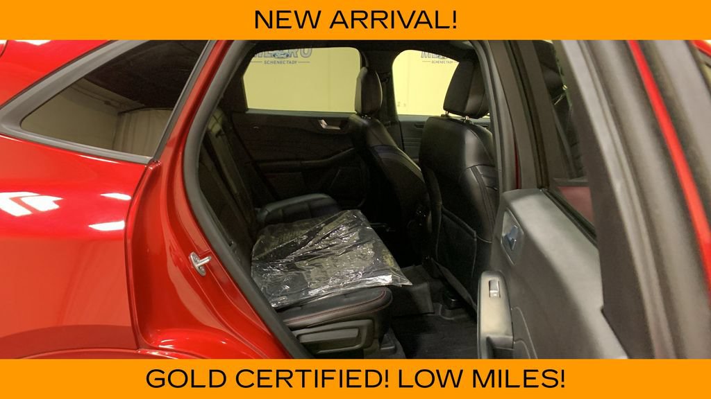 Certified 2024 Ford Escape ST-Line w/ Tech Pack #1 AWD/4WD image 14