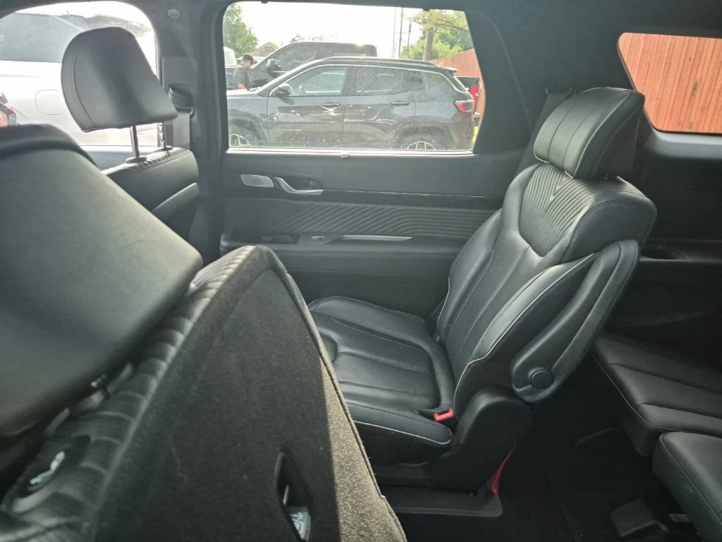 Used 2024 Hyundai Palisade Calligraphy FWD image 20