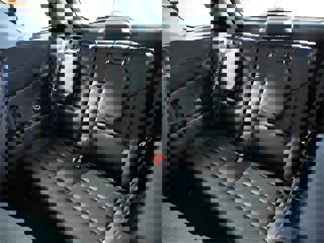 Certified 2021 Ford Explorer Limited w/ Hybrid Equipment Group 310A image 17