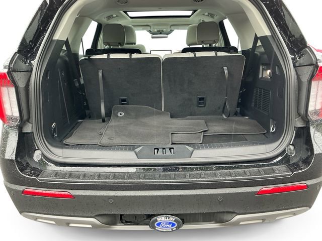 Certified 2025 Ford Explorer Active w/ Active Comfort Package AWD/4WD image 19