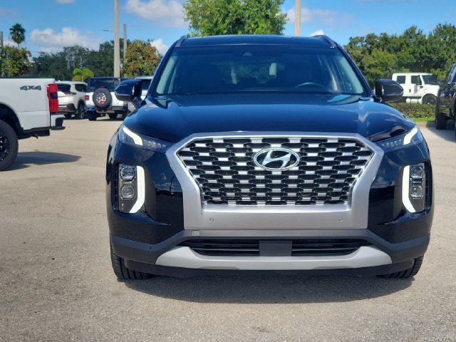 Used 2022 Hyundai Palisade SEL w/ 8P Bench Seat Package FWD image 2