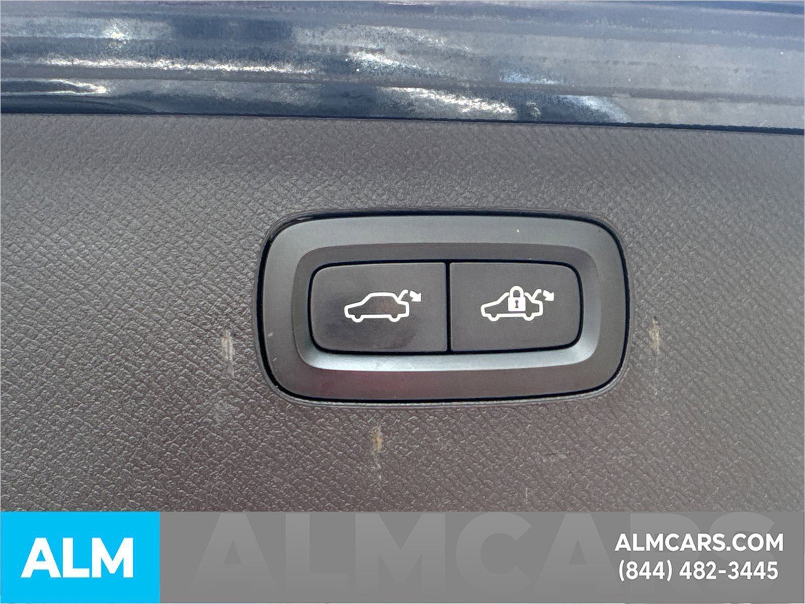 Used 2020 Volvo XC90 T6 Inscription w/ Protection Package Premier image 24