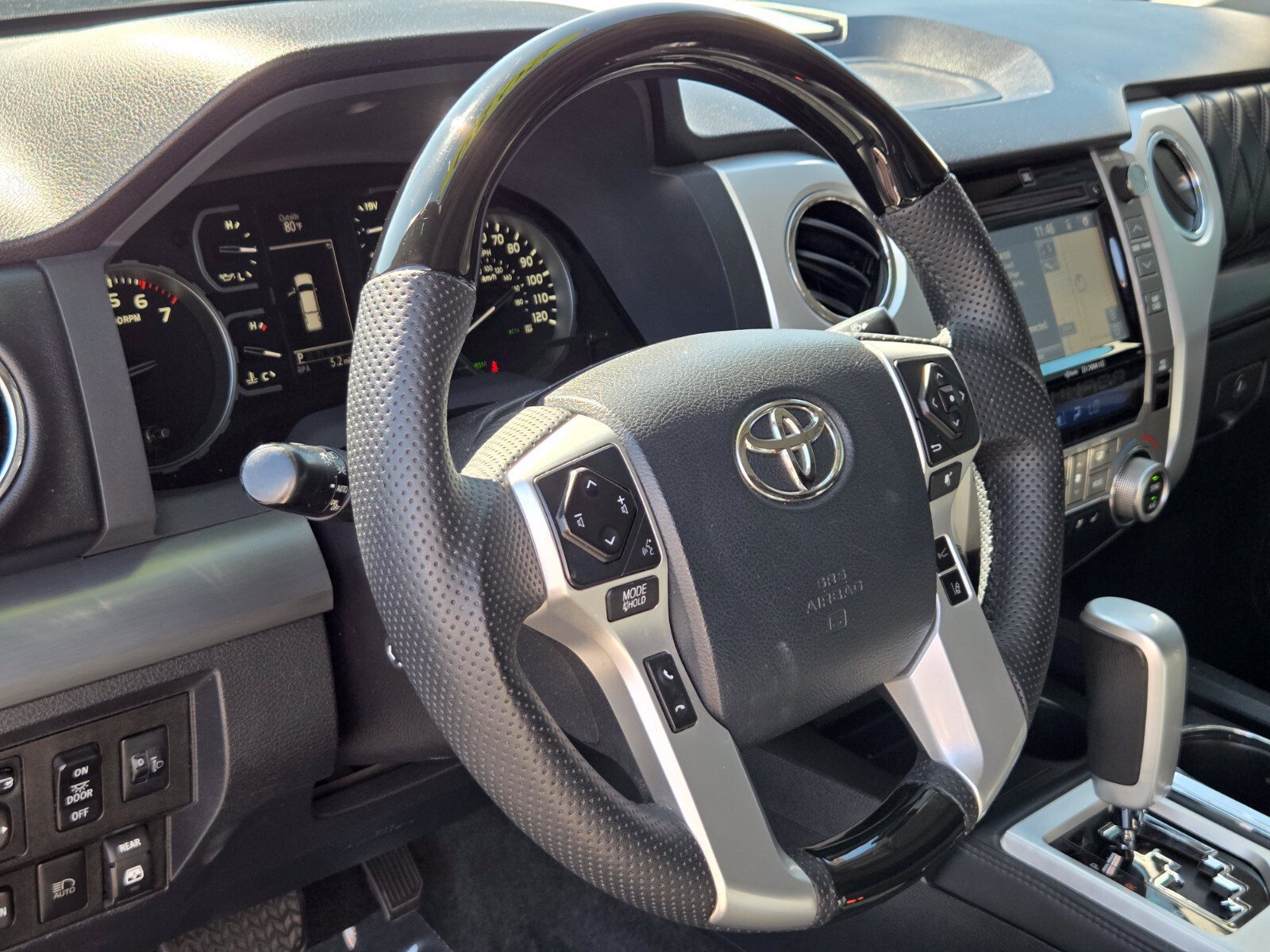 Used 2019 Toyota Tundra Platinum AWD/4WD image 19