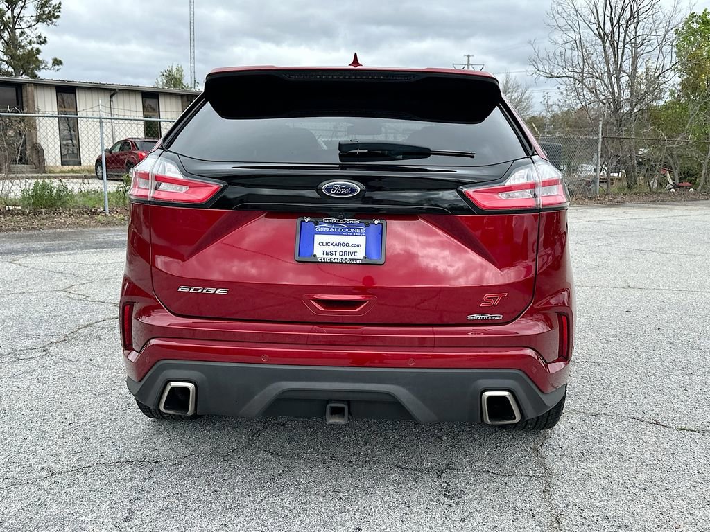 Certified 2019 Ford Edge ST w/ Equipment Group 401A image 3