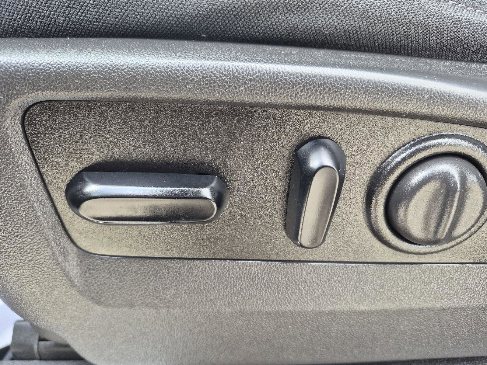 Used 2021 Chevrolet Silverado 1500 LT w/ Texas Edition Plus image 10