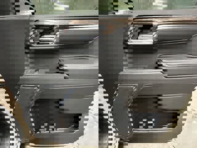 Used 2023 GMC Sierra 1500 Elevation w/ X31 Off-Road Package image 27