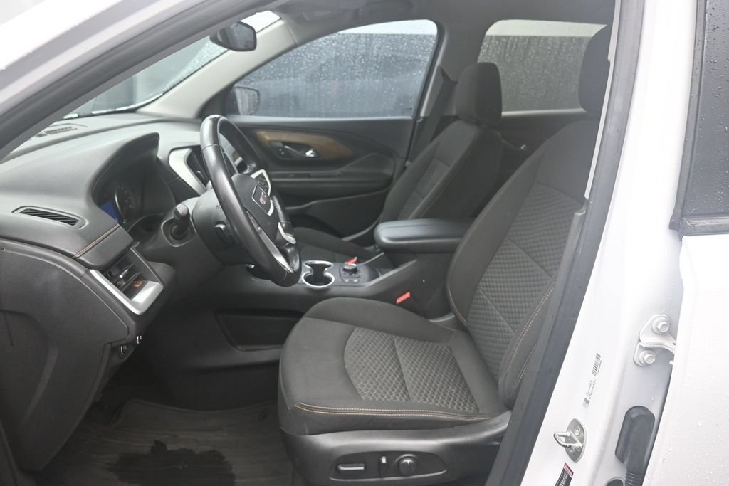 Used 2020 GMC Terrain SLE w/ Driver Convenience Package FWD image 18