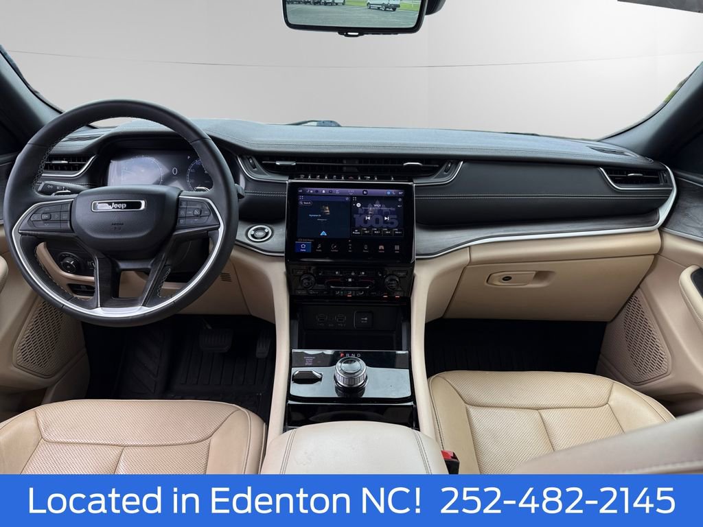 Used 2023 Jeep Grand Cherokee L Limited w/ Luxury Tech Group II AWD/4WD image 11