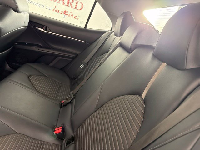 Used 2018 Toyota Camry SE FWD image 27