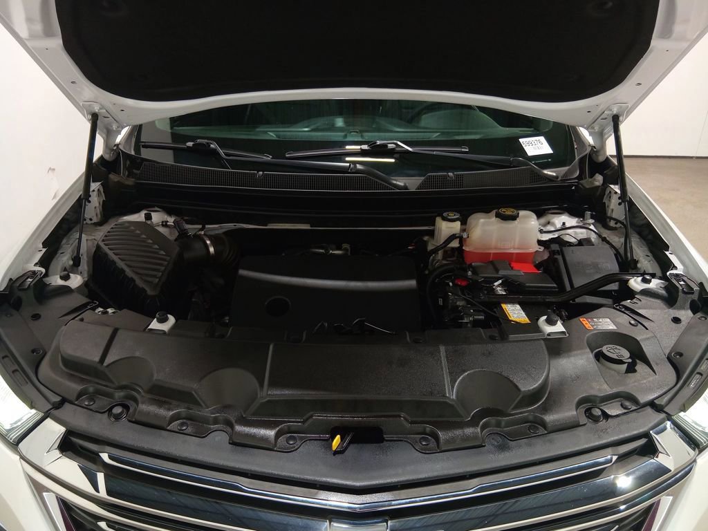 Used 2022 Chevrolet Traverse LT w/ LT Premium Package image 12