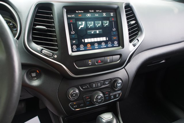 Used 2021 Jeep Cherokee Latitude Lux 80th Anniv w/ Quick Order Package 26U 80TH AWD/4WD image 24