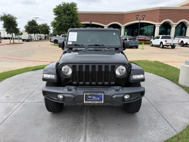 Used 2019 Jeep Wrangler Unlimited Sahara AWD/4WD image 2