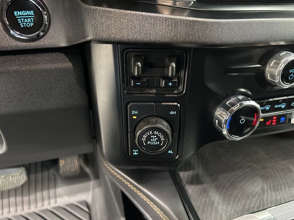 Certified 2024 Ford F350 Platinum w/ Tremor Off-Road Package image 21