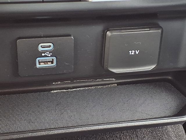 Certified 2021 Ford F150 XLT w/ Equipment Group 302A High image 17