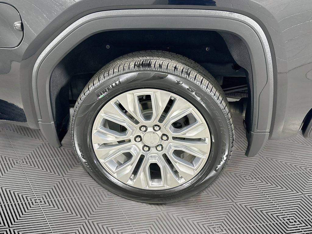 Used 2022 GMC Sierra 1500 Denali w/ Denali Premium Package AWD/4WD image 29