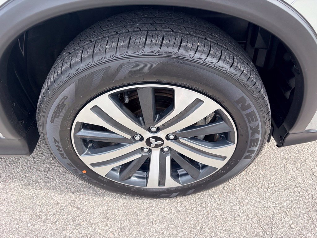 Used 2024 Mitsubishi Outlander Sport ES AWD/4WD image 30