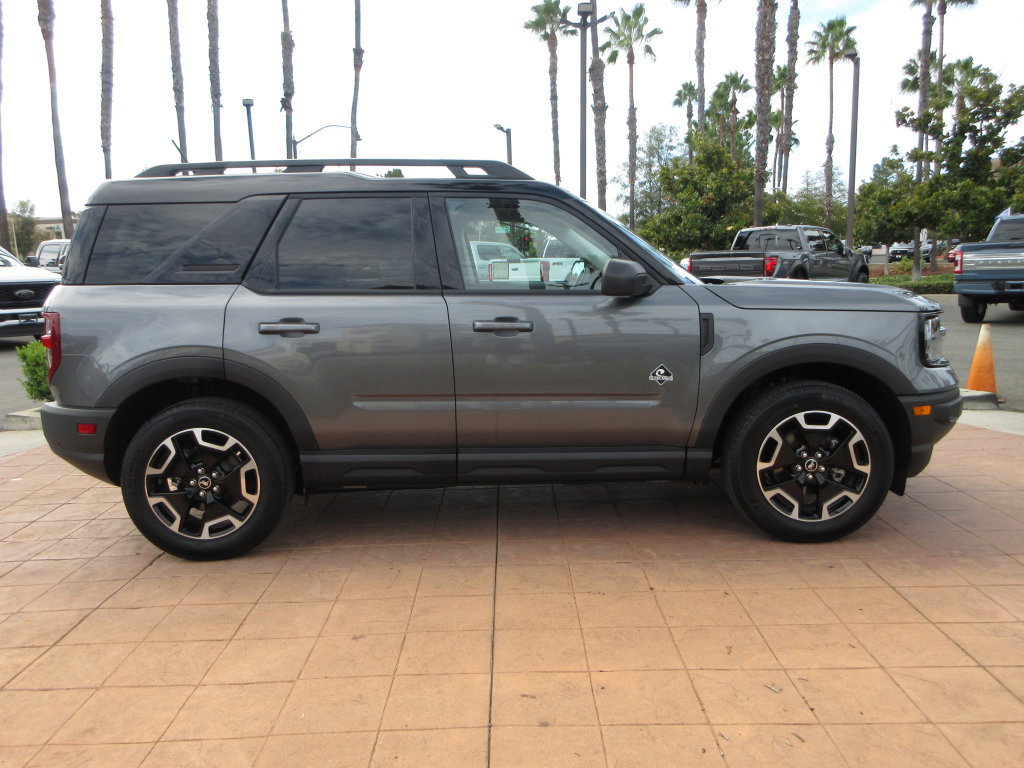 Certified 2024 Ford Bronco Sport Outer Banks w/ Tech Package AWD/4WD image 5