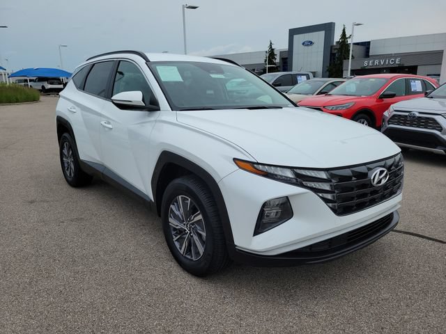 Used 2022 Hyundai Tucson Blue w/ Cargo Package AWD/4WD image 7