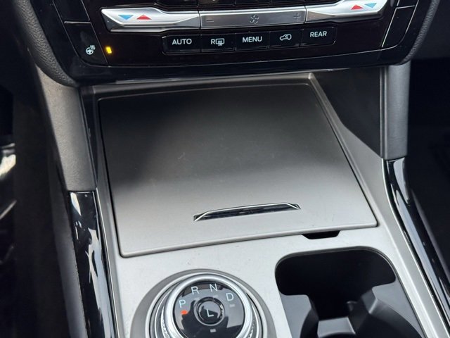 Certified 2022 Ford Explorer ST-Line w/ Class IV Trailer Tow Package image 21